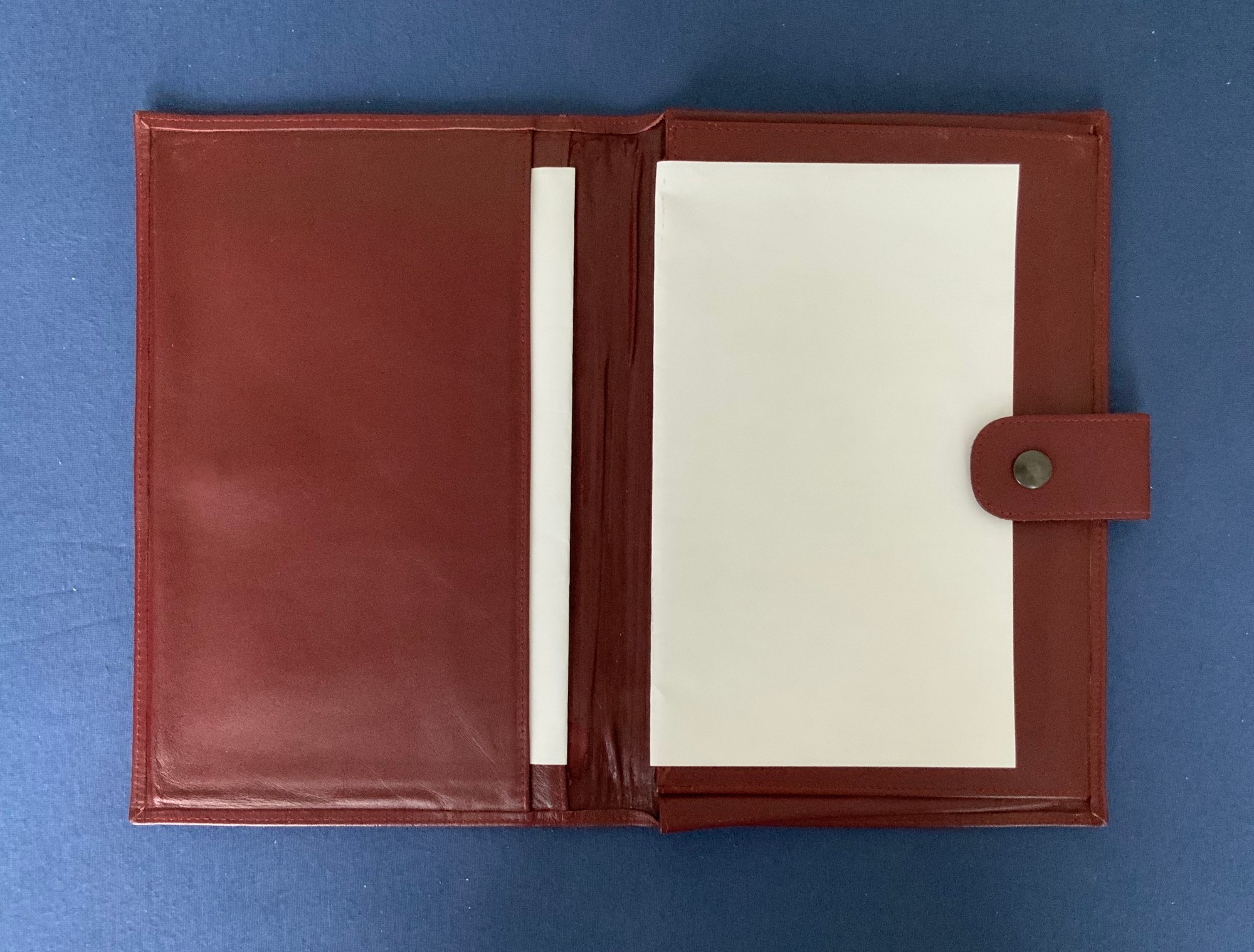 1984 Ferrari 288 GTO Owners Pouch Set. (DD, OM, excl. Warranty Card) |  Ferrari Literature